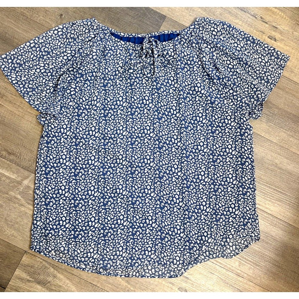 Women's L Blue Leopard Print Sheer Top Flutter Sleeve Keyhole Lightweight chic